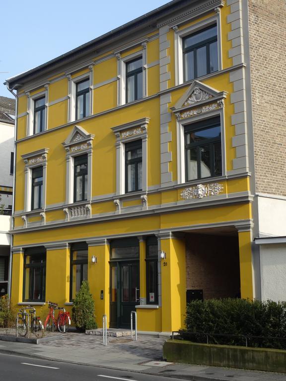 Fewo Mit 2 Schlafzimmern, Wohnkueche, Terrasse Bonn Eksteriør bilde
